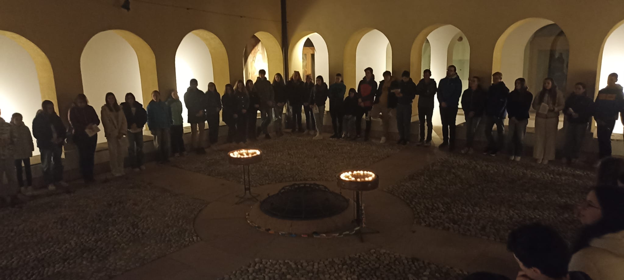 “Dio ci ha scelti, si è fatto amico e ci invita ad essere unici nell’amare il prossimo”