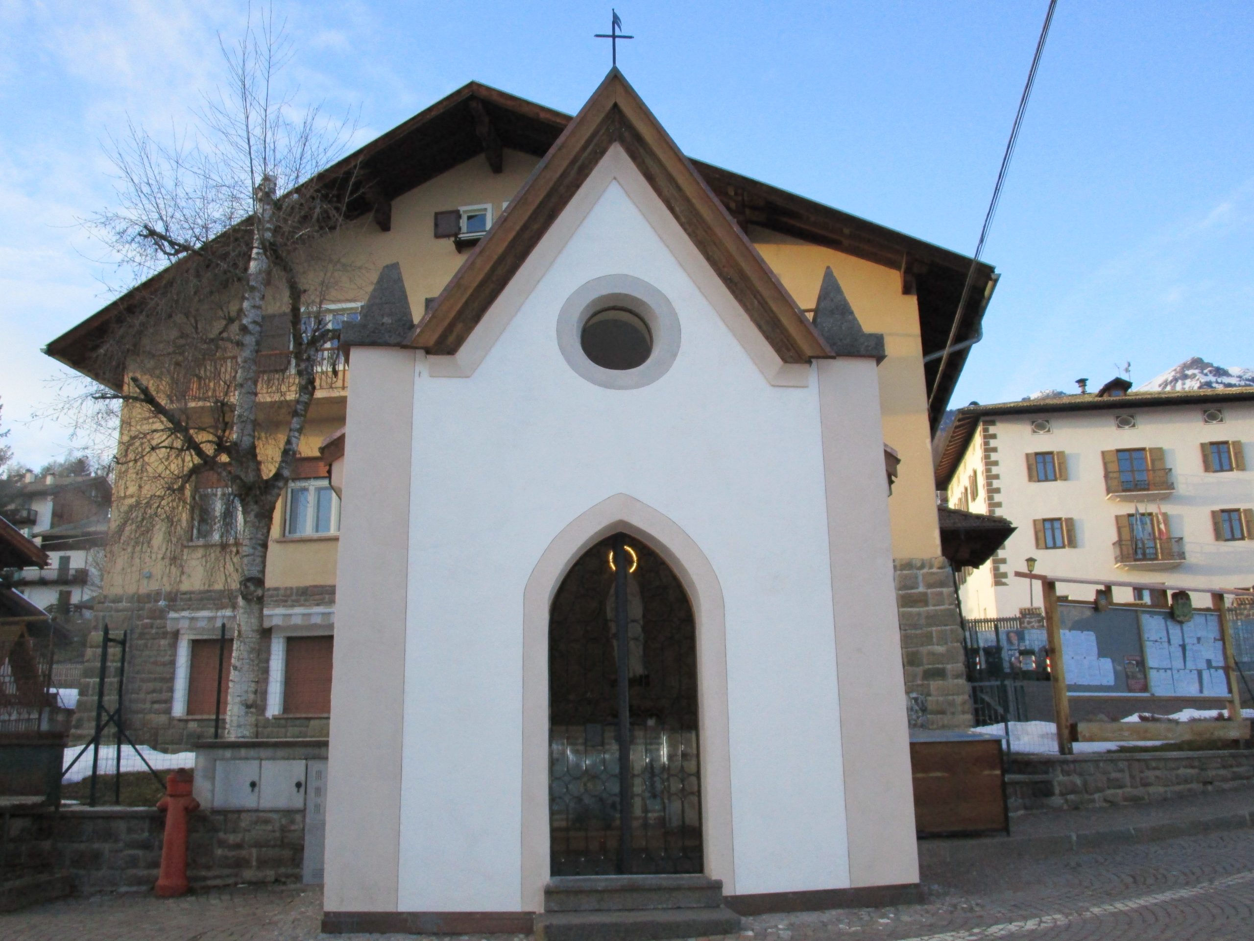 La chiesetta di Lourdes a Daiano
