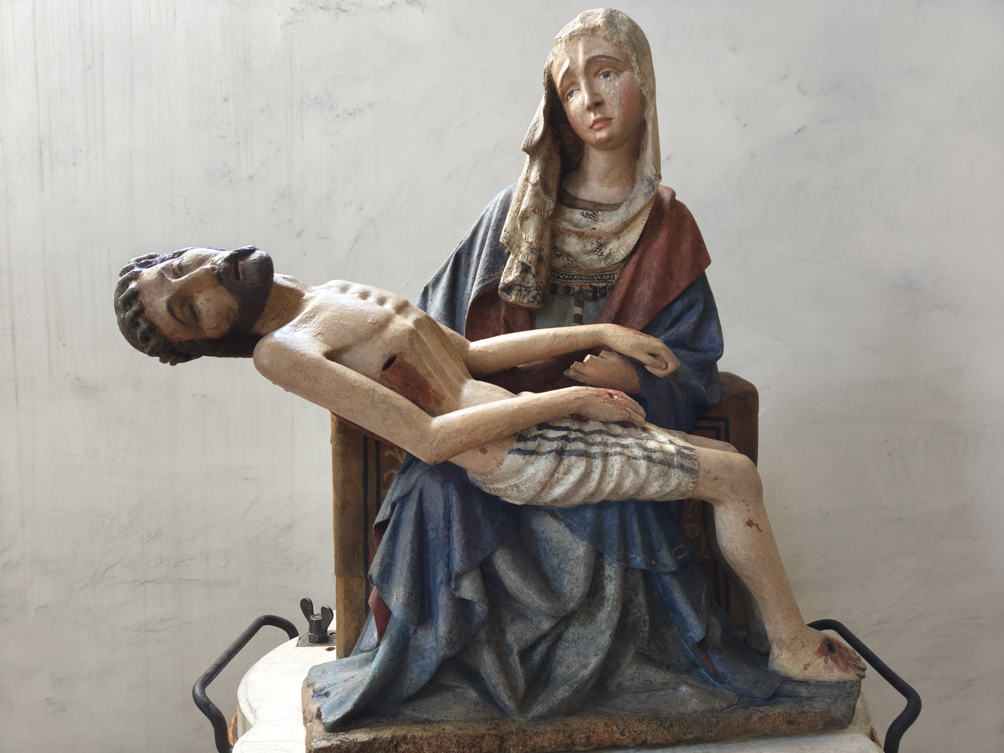 UN’ “AVE MARIA” OGNI GIORNO PER INVOCARE LA PACE